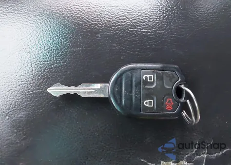 2011 Ford Explorer Xlt from USA, damaged, VIN 1FMHK8D83BGA61666